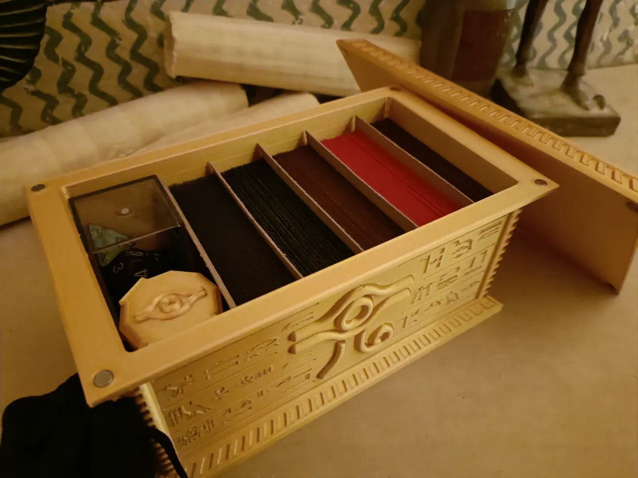 Millenium Sarcophagus Remix (YU-GI-OH Deckbox) view 4
