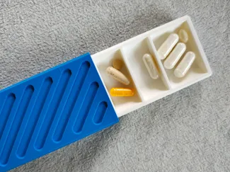 No-Spill Pill Box / Organizer (with Weekly Holder)