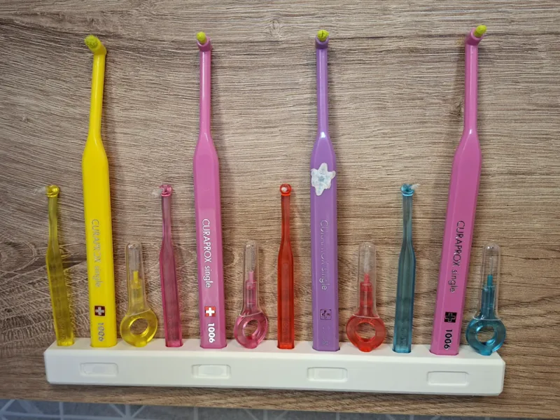 Curaprox Brushes Holder 1–4 Persons