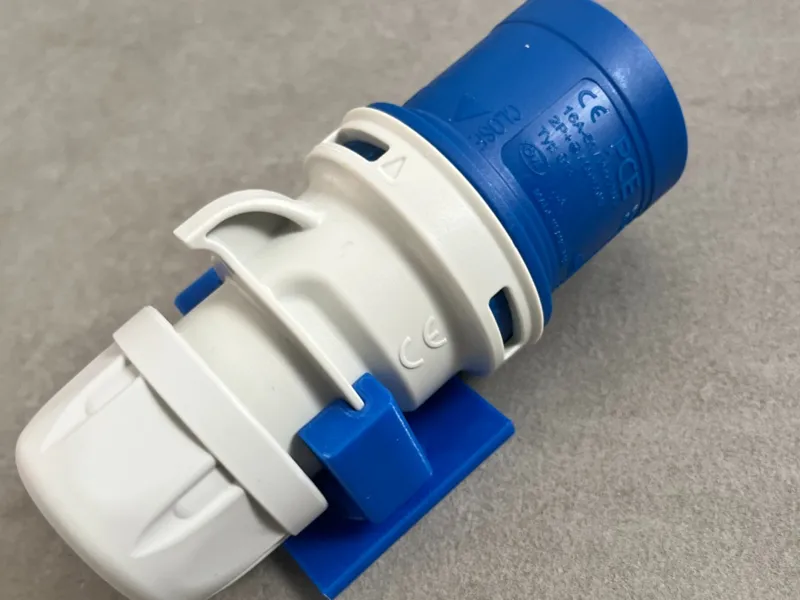 CEE 16A 230V Halter Hersteller PCE Stecker +Buchse