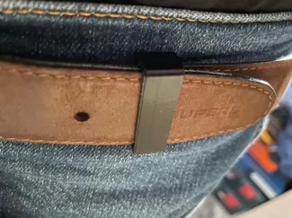 Gürtelschlaufen für Ledergürtel Beltbuddy
