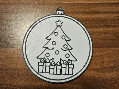 Christmas Coloring Ornament: DIY Paint-Your-Own