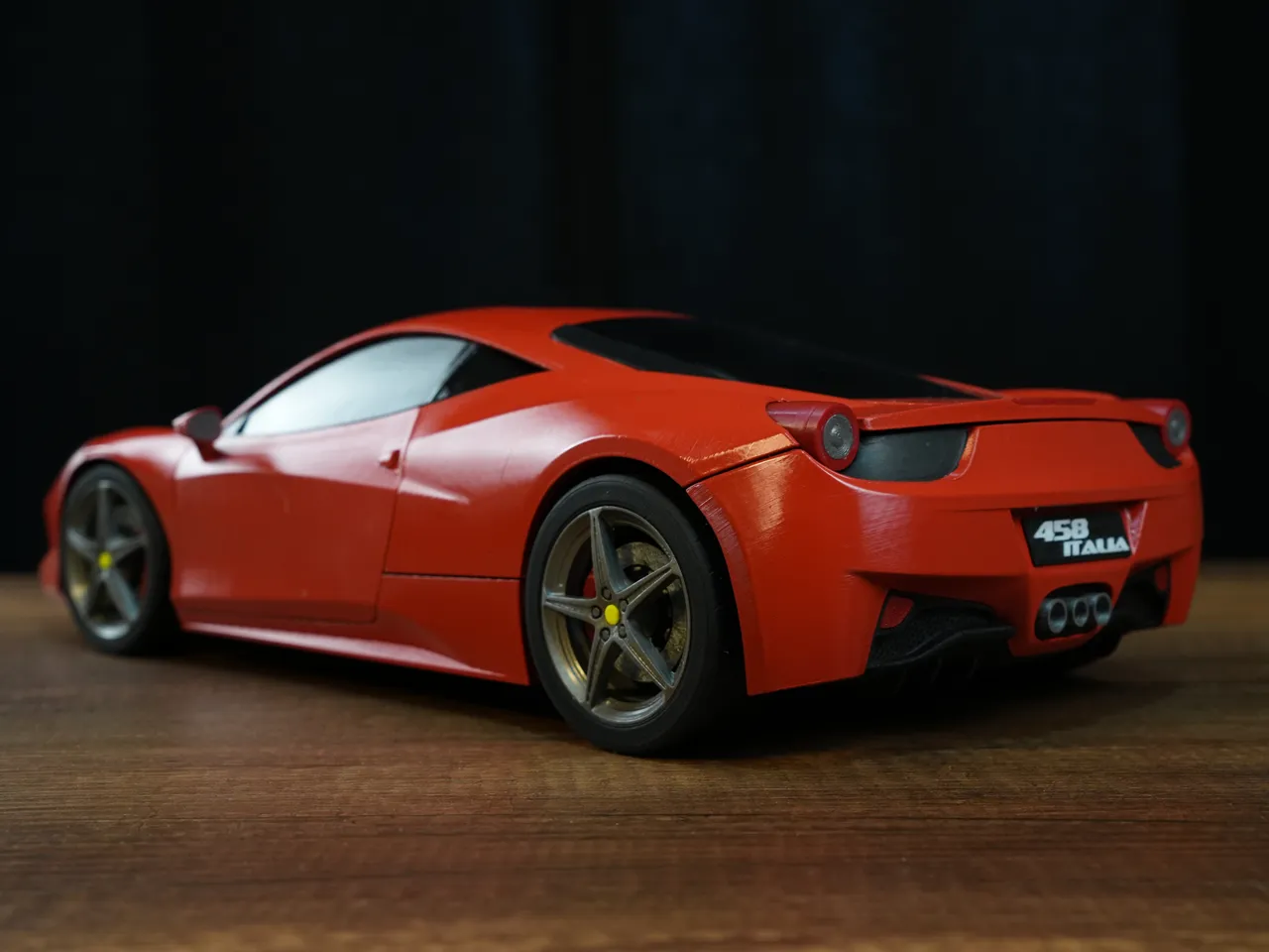 458 Italia - 1/10 Scale Model view 3
