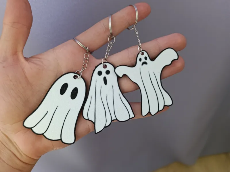Halloween ghost keychain