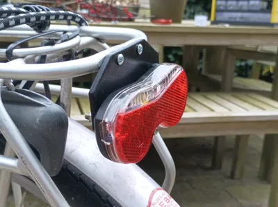 Conversionplate for gazelle bike rear lights