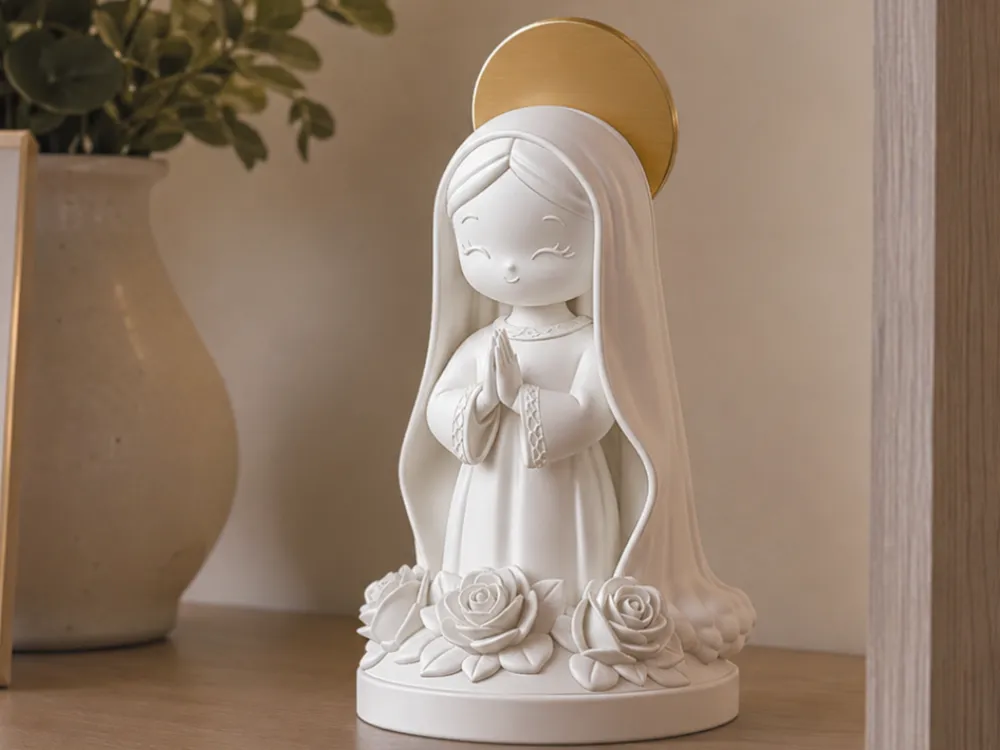 Figura decorativa: Cute Virgin Mary – 3D Printable Figure. Referencia del modelo original.
