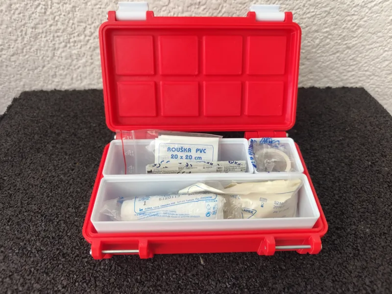 Gridfinity First Aid box customizable