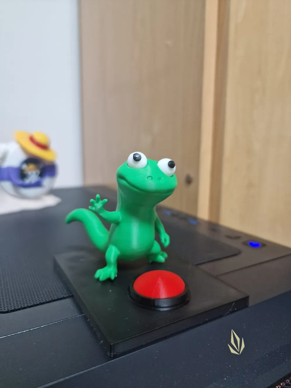 Lizard Real Button Lizard+button-Lizard button. - Free 3D Print Model - MakerWorld
