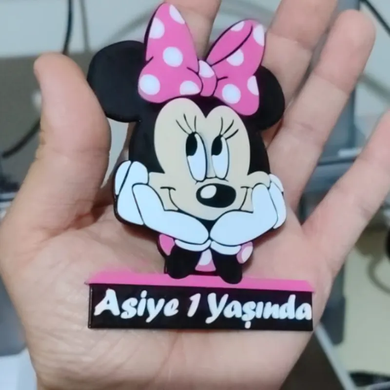 Minnie birthday magnet