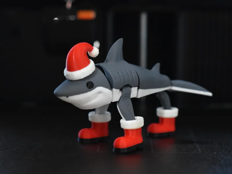 Tralalero Tralala Christmas Articulated toy