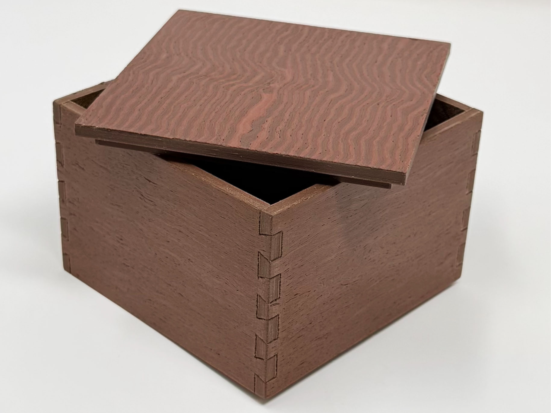 Wood Veneer & a Dovetail Box with Lid