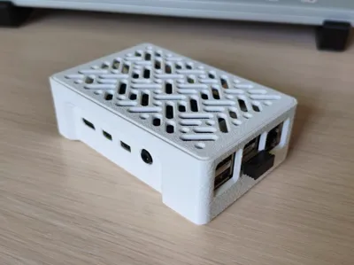 Case for Raspberry Pi 4 Model B with heatsink