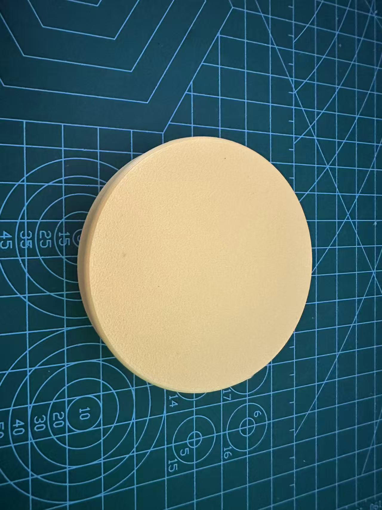 Miniatura 2 do modelo 3D 便携轻薄充电线卷线器/存储盒