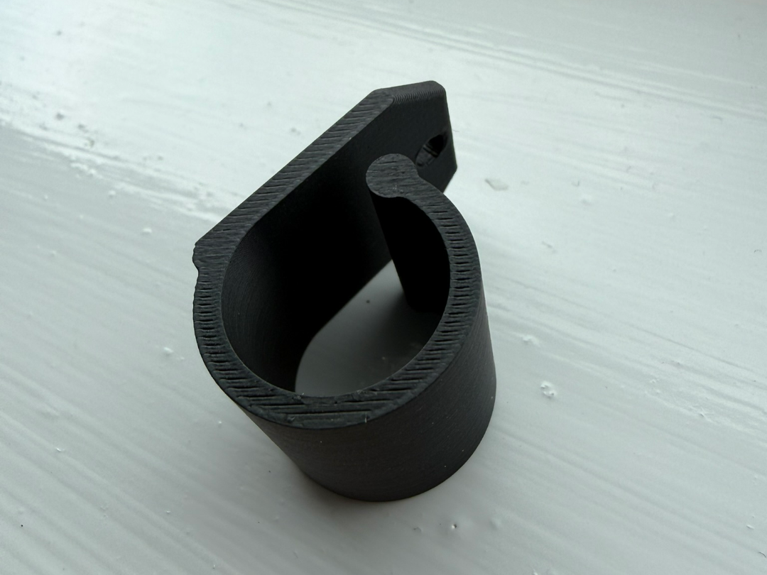 Wall cable hook