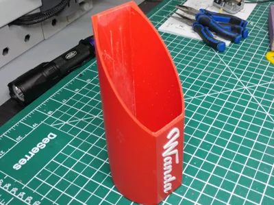 Wanda Garden Scoop