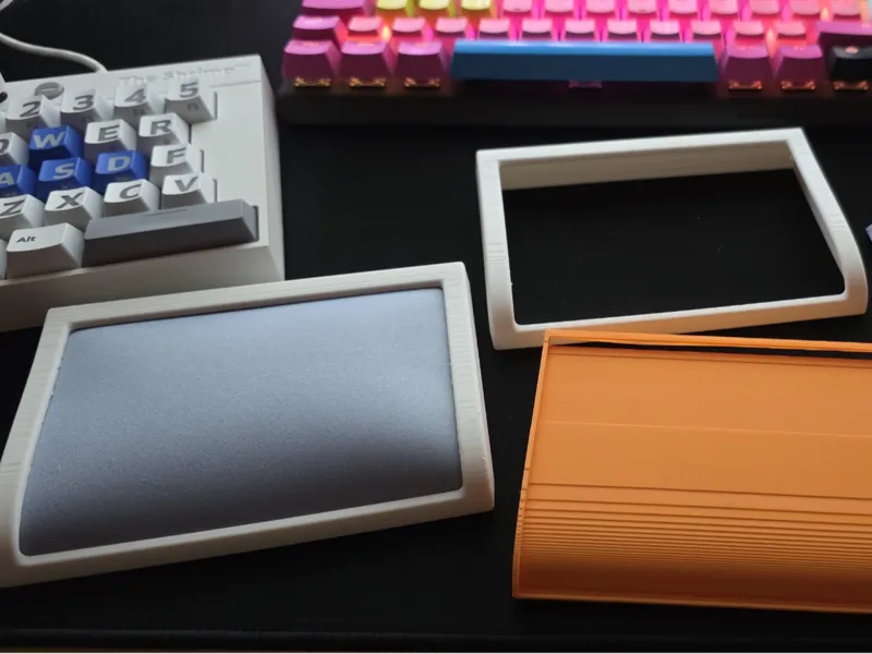 Wrist rest with mousepad padding