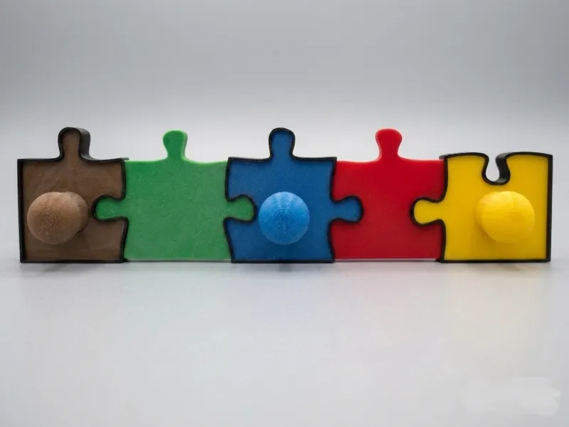 NEXO  The Puzzle Coat Hanger
