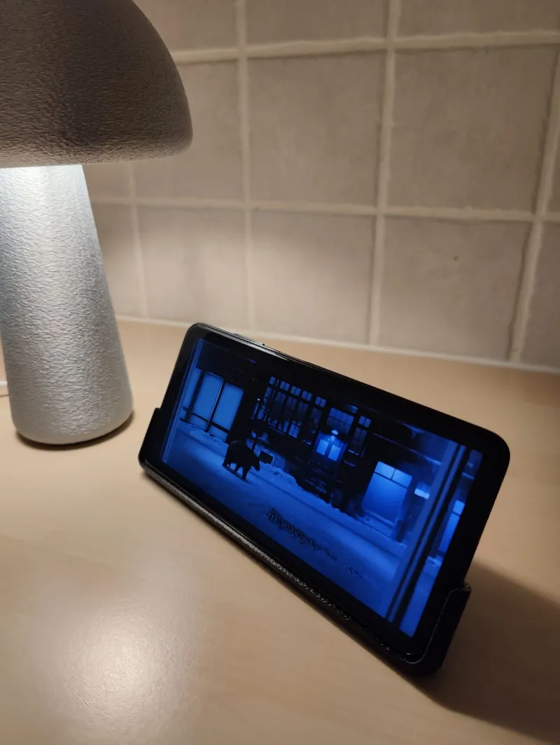 Travel phone holder