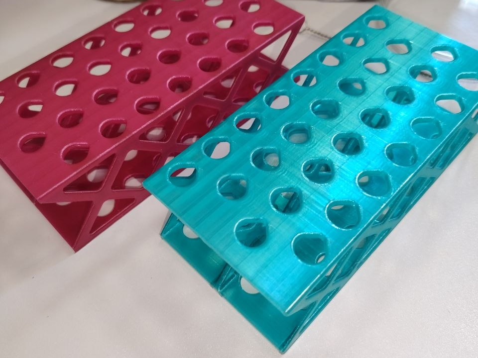 Miniatura 1 do modelo 3D Eppendorf tube rack - solid model, without support