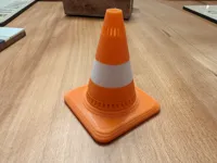 Cône de chantier miniature orange et blanc — photo 2