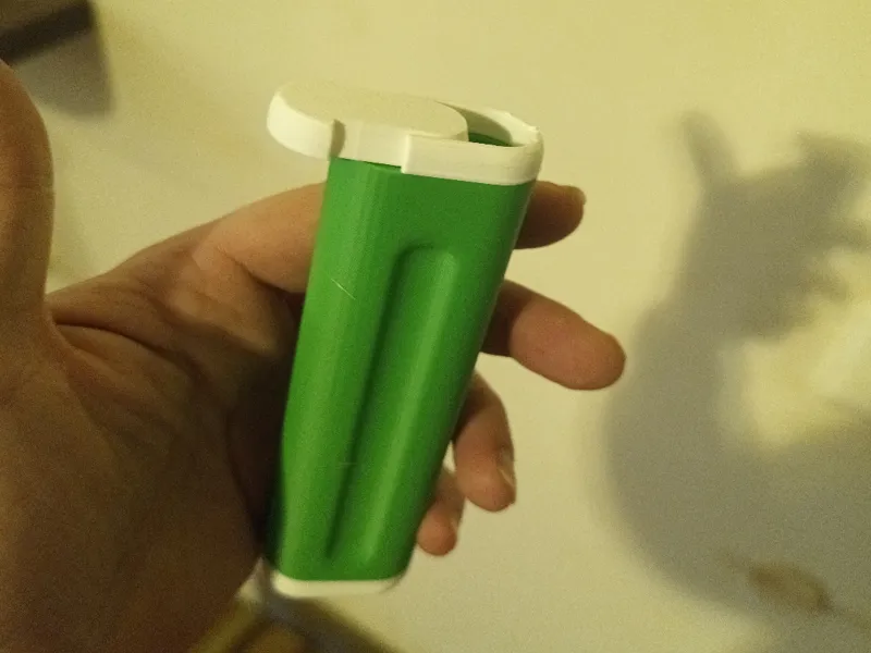 Double joint holder
