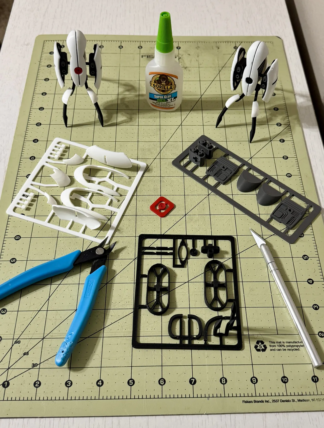 Aperture Science Sentry Turret – Kit Card Edition view 4