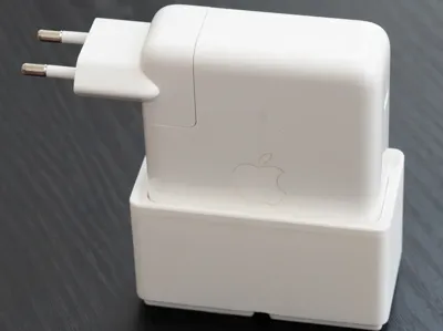 Gridfinity 140W MacBook Charger Holder