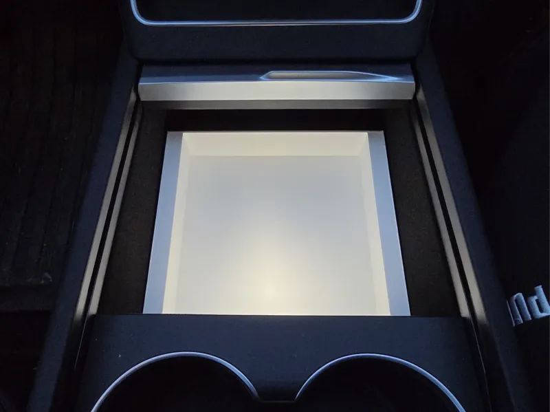 Tesla Model Y - Juniper 1-part Center Console Tray