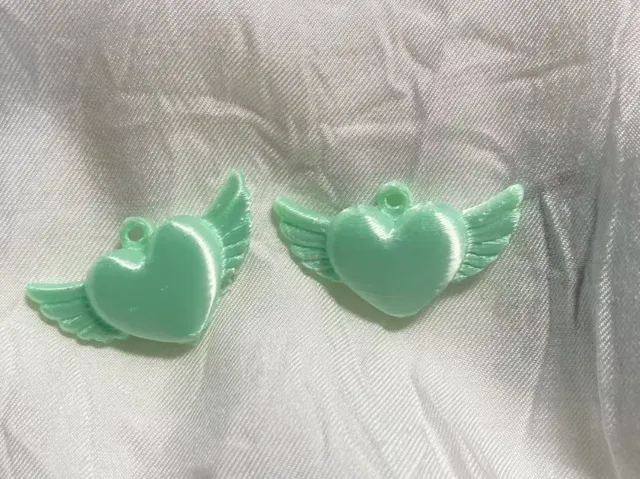 立体心形翅膀耳环