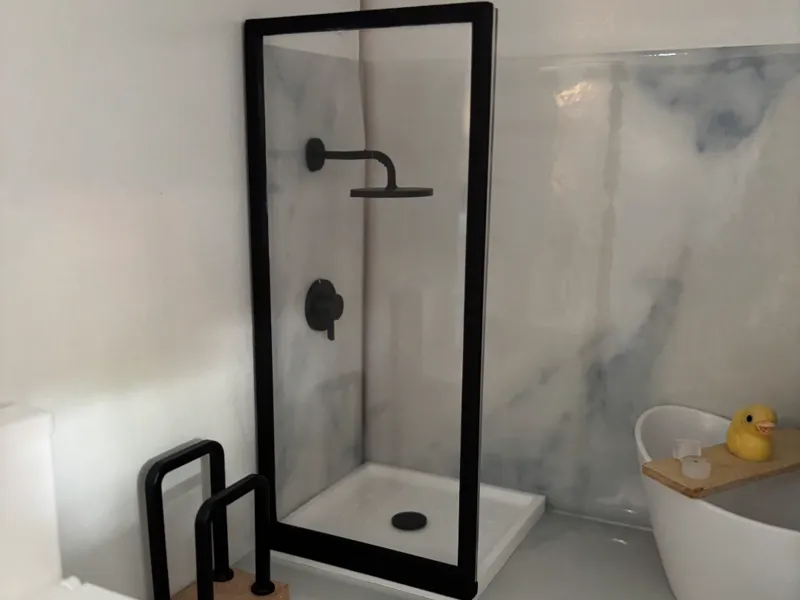 1:12 Scale Shower - Dollhouse Bathroom