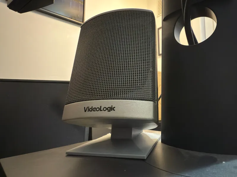 VideoLogic 15-degree Speaker Stand