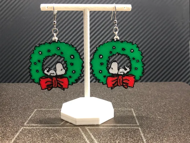 Snoopy Christmas wreath earrings