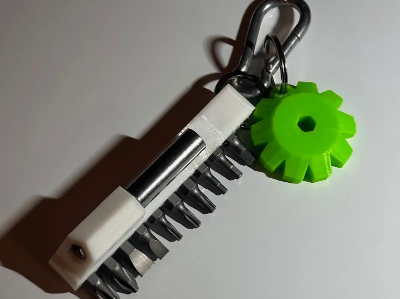 Screwdriver BitHolder, for keyrings, carbiners...