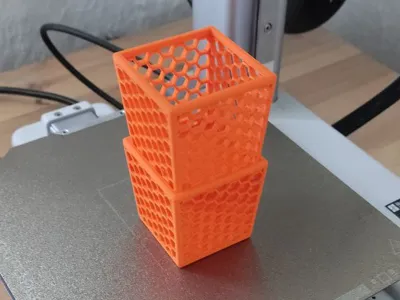 Hexagonal box