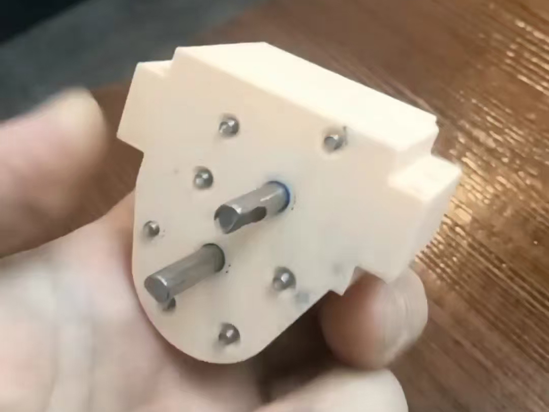1/14 RC 泥头，拖头车分动箱