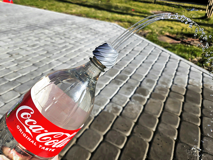 Bottle Water Blaster Cap (Print-in-Place)