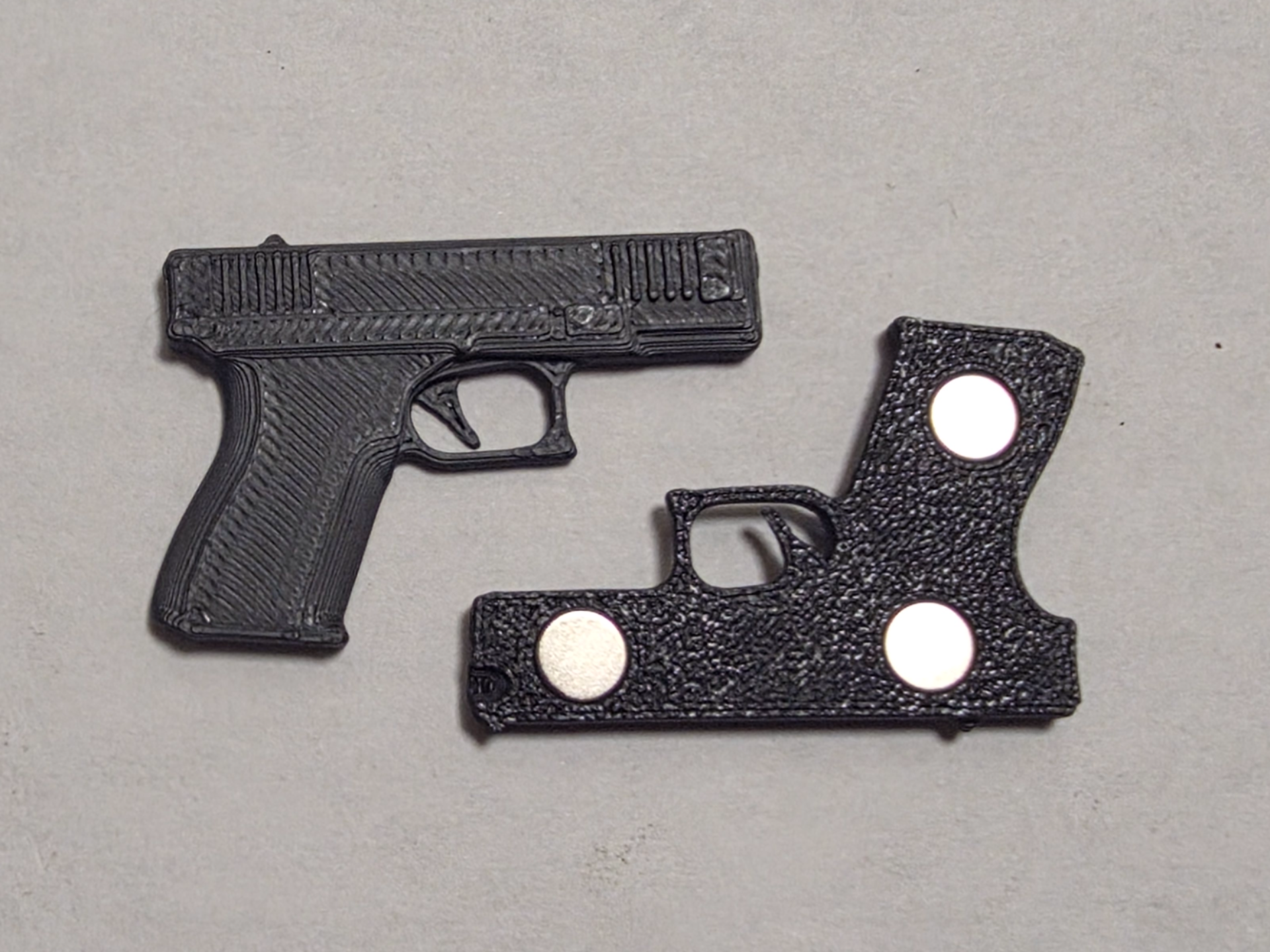Glock fridge magnet 6x2mm