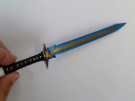 Petite épée décorative