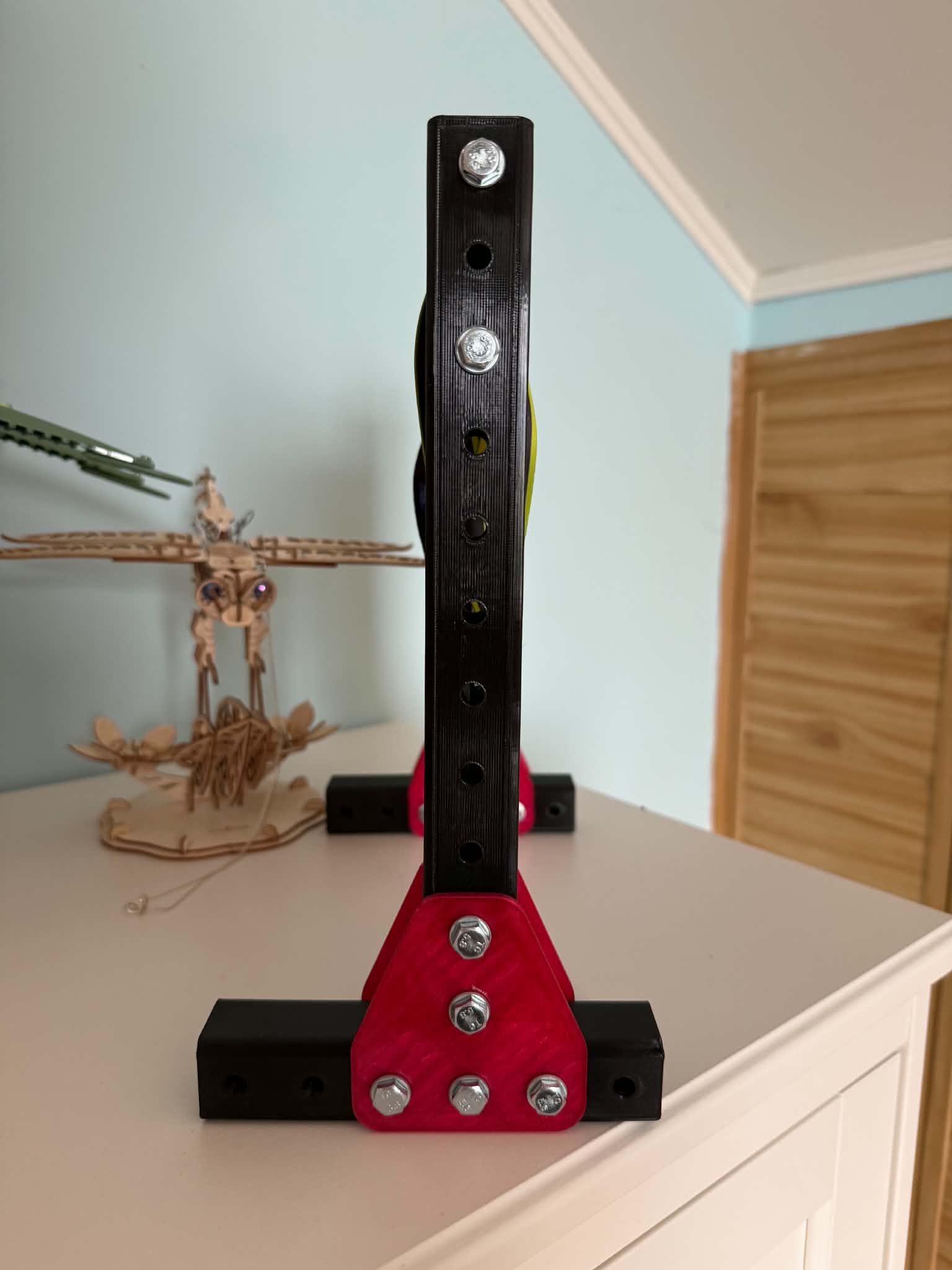Medal Holder - Weighlifting rack-yoke view 4