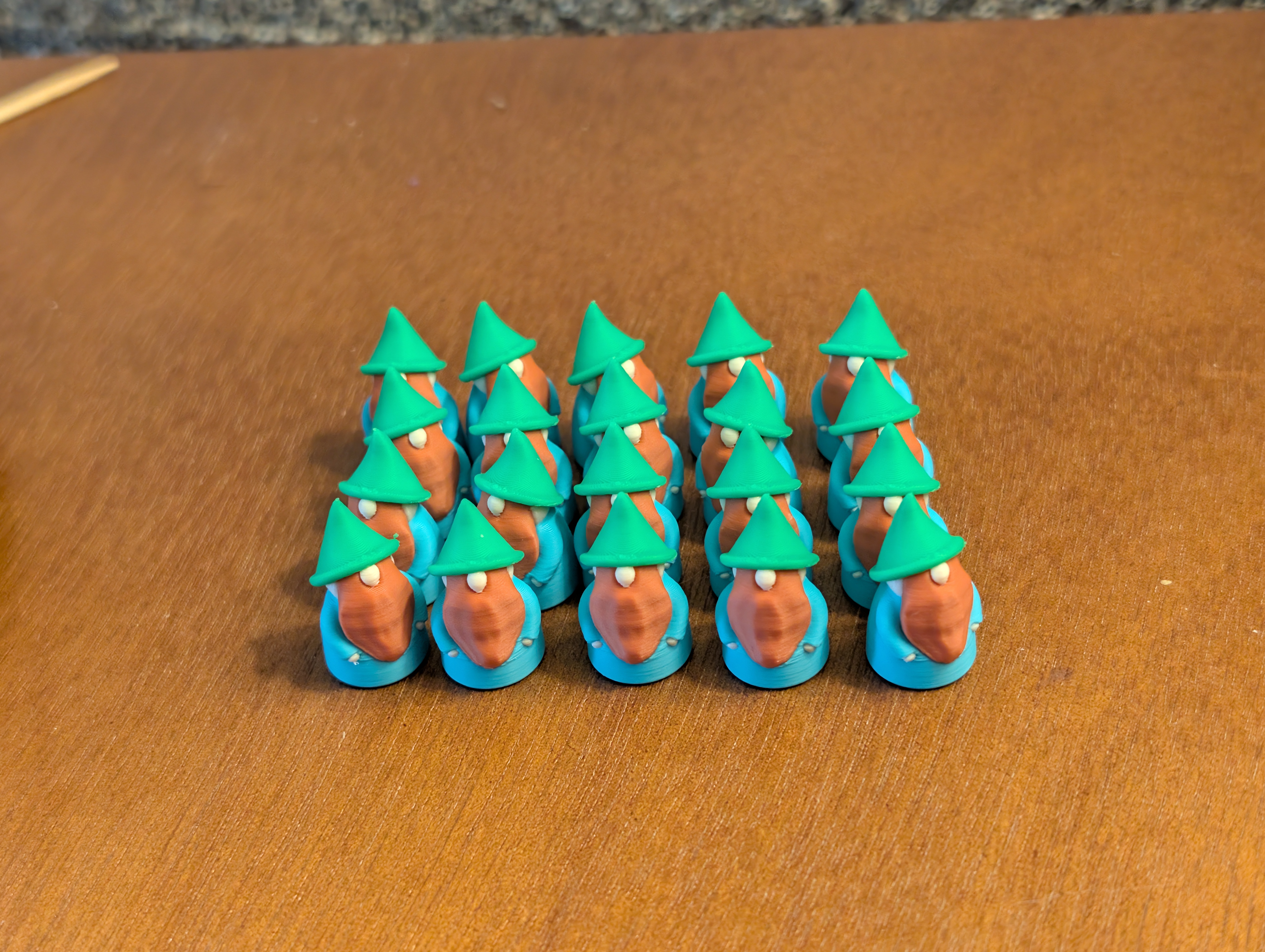 Miniatura 1 do modelo 3D Tiny Gnomes