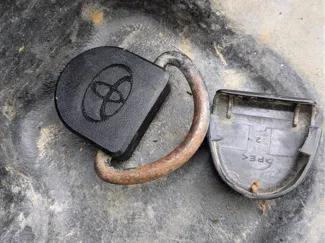 Hilux bed cap