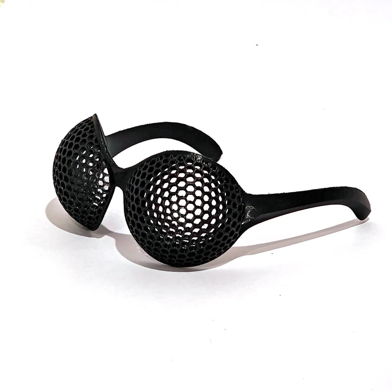 Compound eyes shades view 4