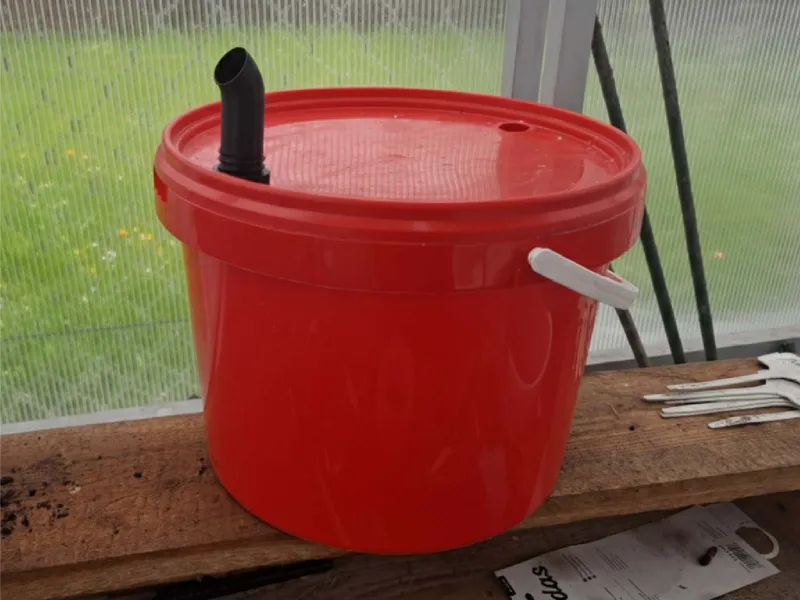 watering can