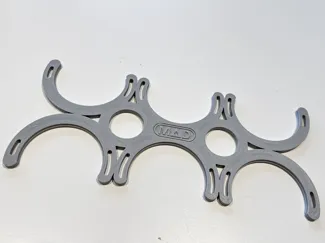 Aluminium can holder