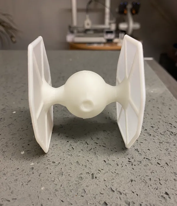 Vaisseau Star Wars — Tie Fighter