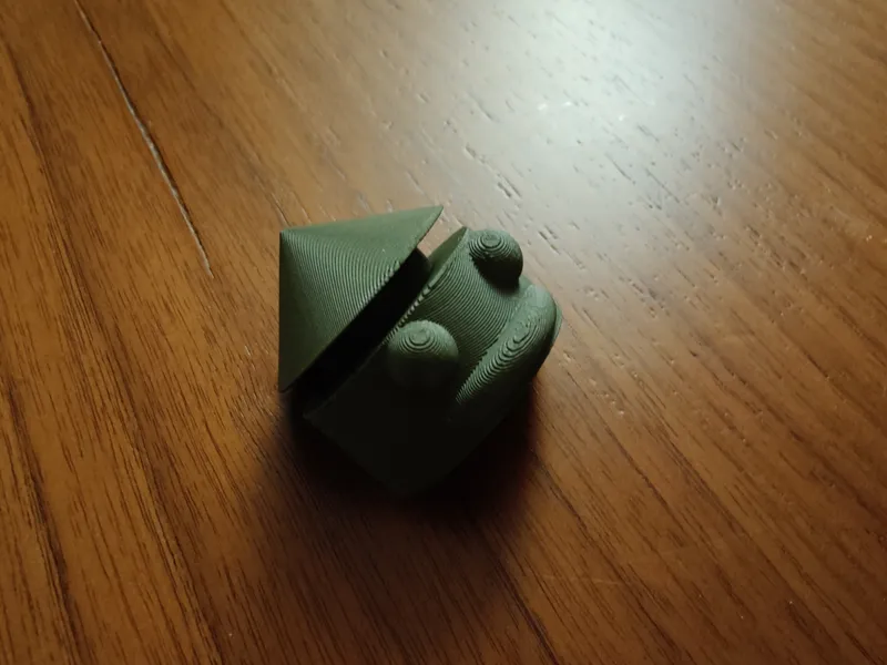 Weird robot head
