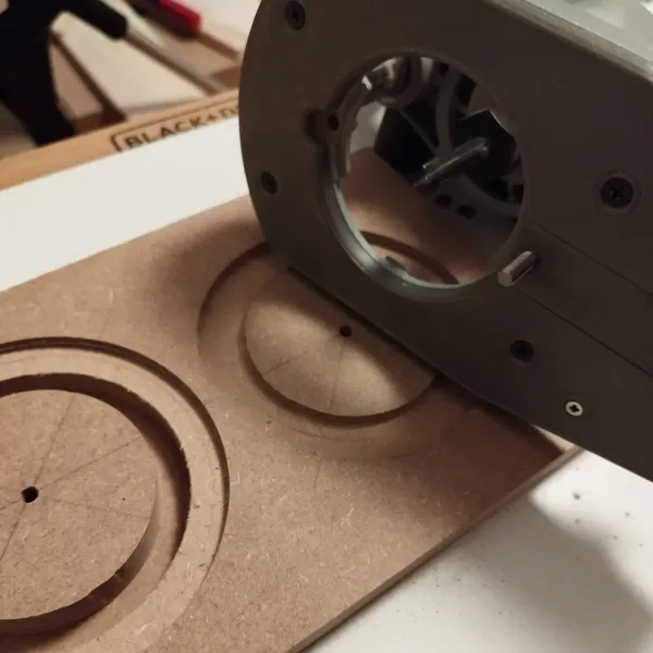 https://makerworld.bblmw.com/makerworld/model/US3d9e0458fe0651/design/2023-12-31_2057e2b2109ff.png