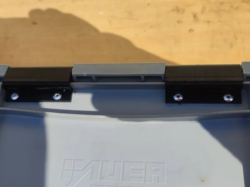 Auer Packaging Replacement Hinges