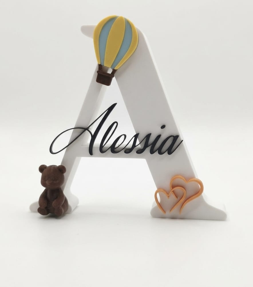 Miniatura 2 do modelo 3D Customizable Decorated Letters V2