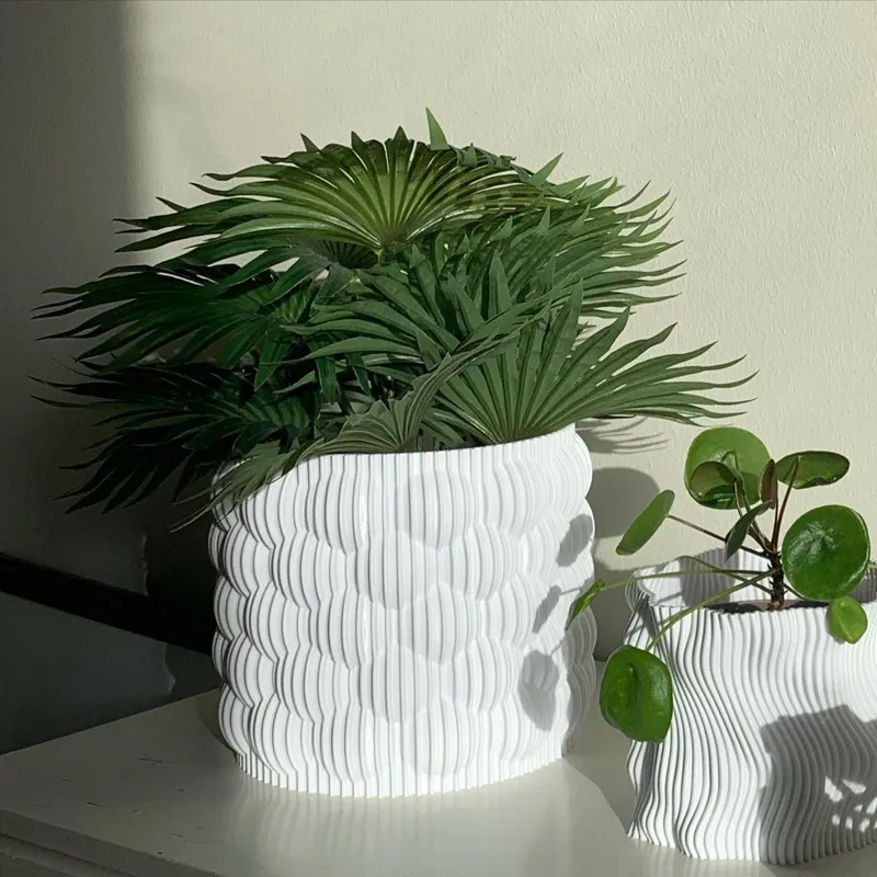 Bubbly Planter (12x12cm)